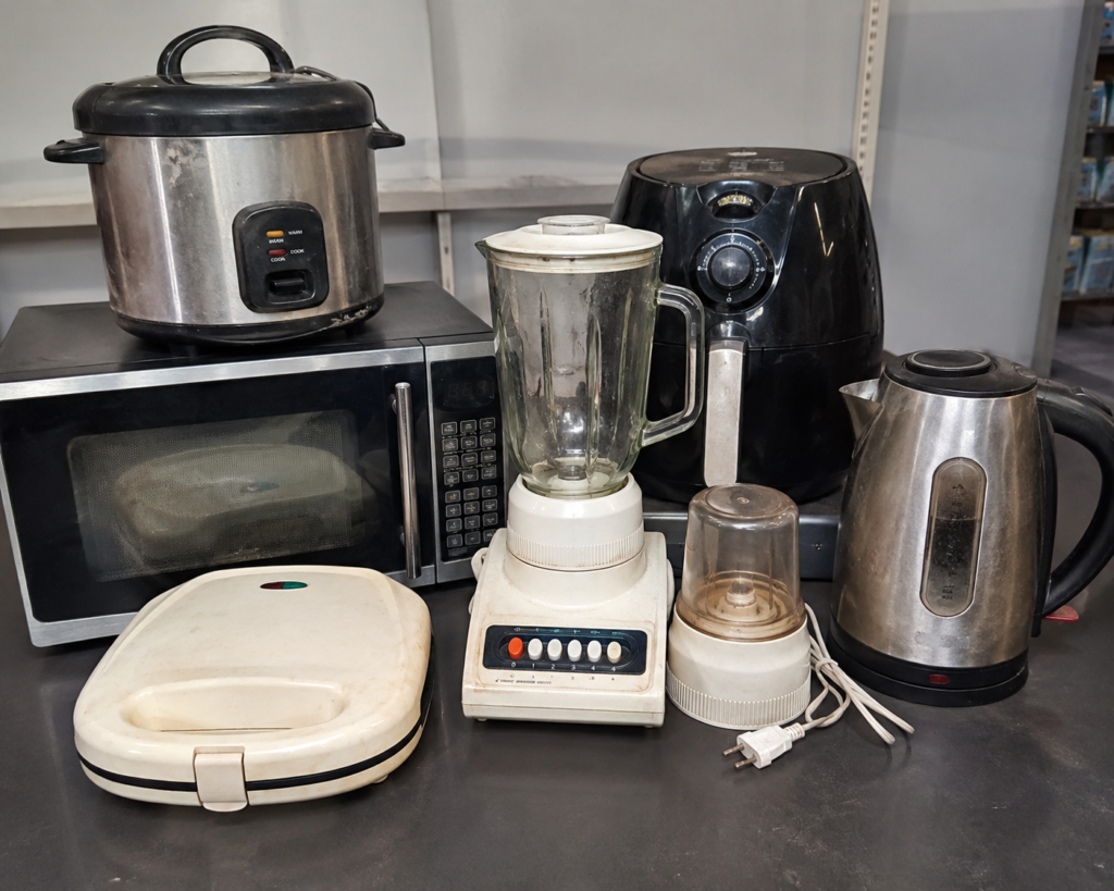 used kitchen appliances
